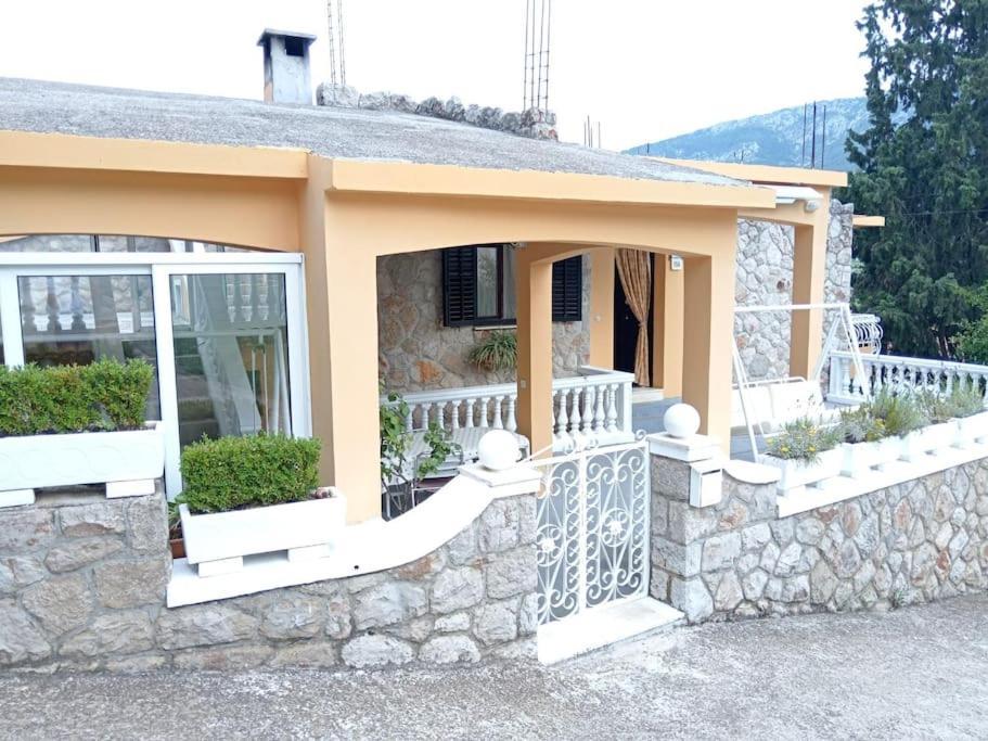 Apartments House Marija Vrbanj Екстер'єр фото